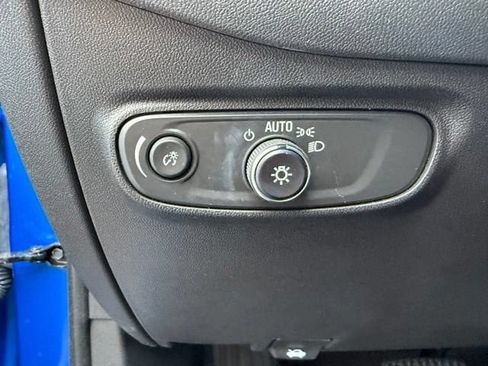 Certified 2024 Chevrolet Equinox LT FWD image 23