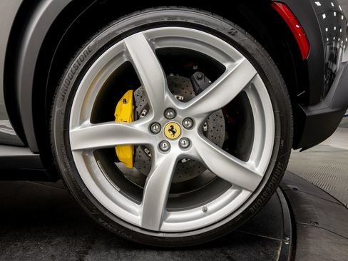 Used 2026 Ferrari Purosangue AWD/4WD image 22