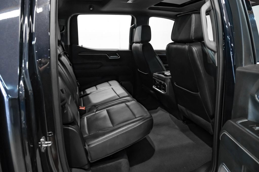 Used 2023 GMC Sierra 1500 Denali w/ Denali Reserve Package AWD/4WD image 37