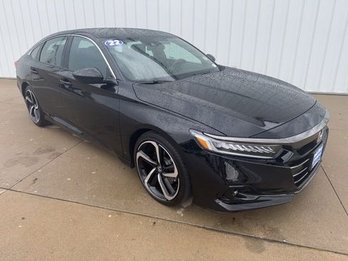 Used 2022 Honda Accord Sport image 2