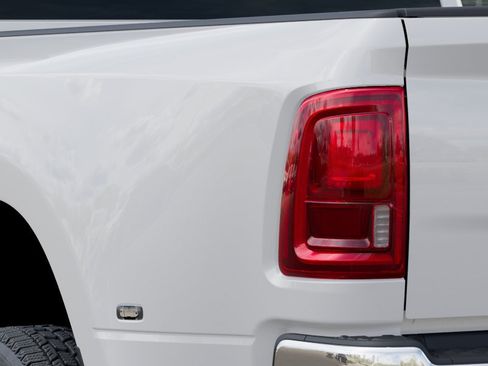 New 2026 RAM 3500 Tradesman AWD/4WD image 10