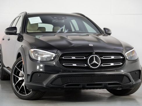 Used 2022 Mercedes-Benz E 450 4MATIC All-Terrain Wagon w/ Driver Assistance Package image 3