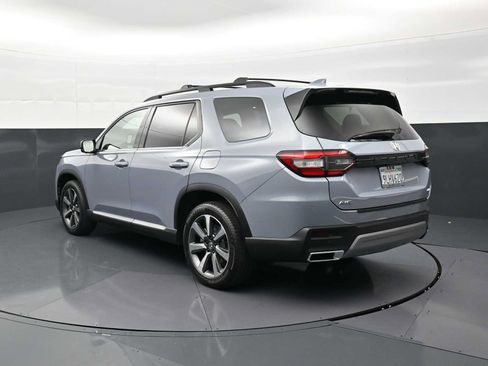 Used 2024 Honda Pilot Elite image 7
