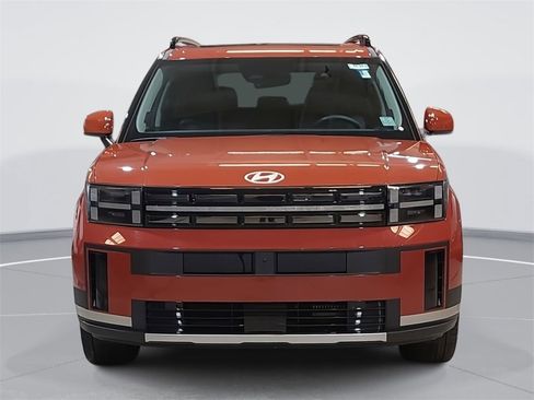 Used 2024 Hyundai Santa Fe Limited image 2