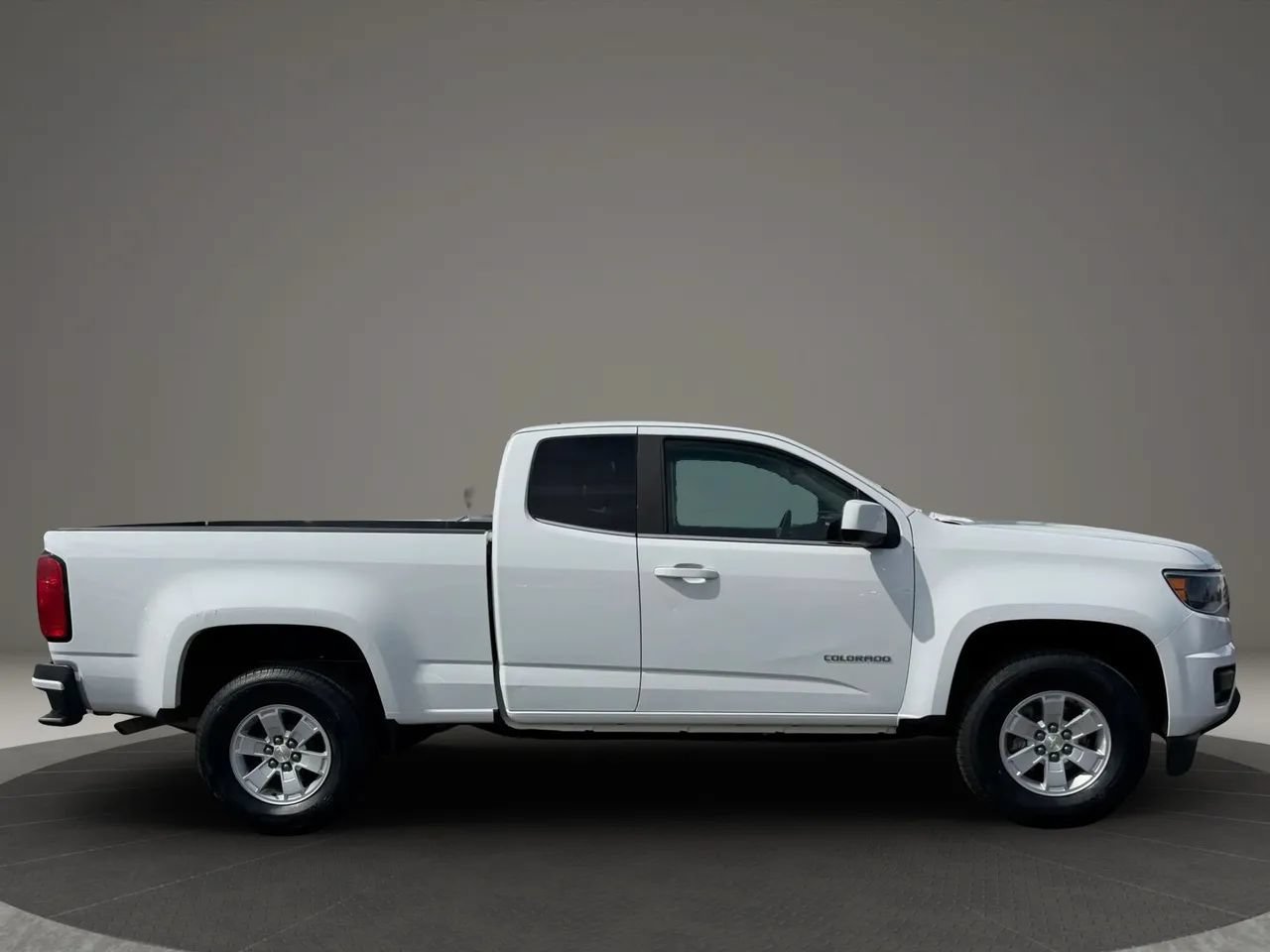 Used 2020 Chevrolet Colorado W/T w/ WT Convenience Package RWD image 7