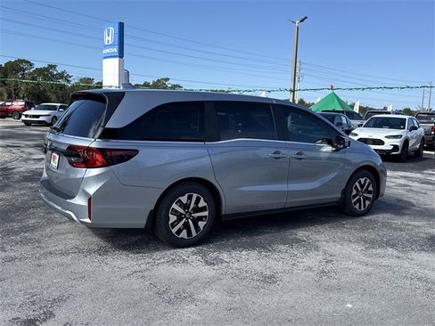 New 2026 Honda Odyssey EX-L image 7