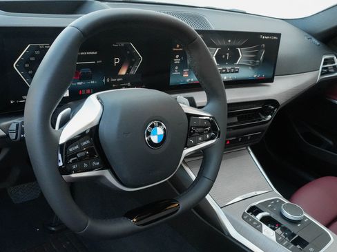 Used 2025 BMW 330i Sedan RWD image 9