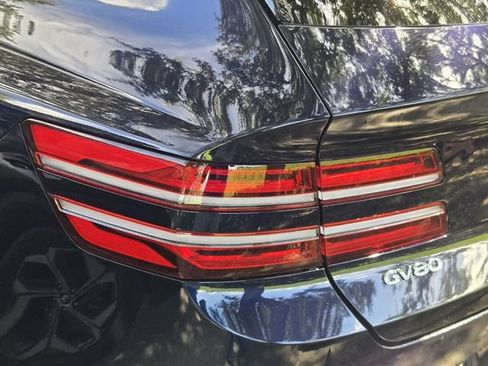 Used 2024 Genesis GV80 3.5T AWD/4WD image 8