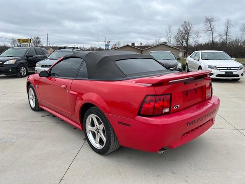 Used 2004 Ford Mustang GT image 14