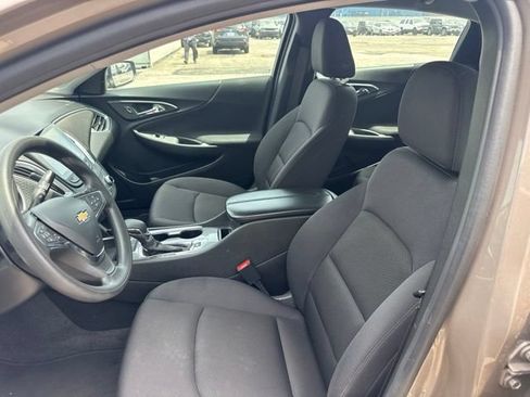 Used 2023 Chevrolet Malibu LT FWD image 10