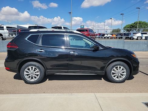 Used 2019 Nissan Rogue SV AWD/4WD image 8