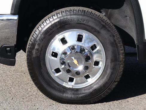 Used 2024 Chevrolet Silverado 3500 LTZ w/ LTZ Plus Package image 46