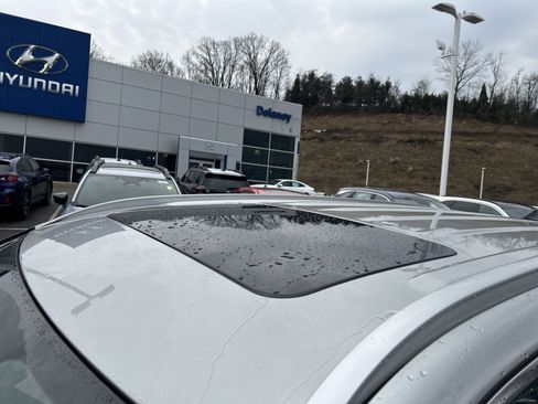 Used 2022 Hyundai Palisade SEL w/ 8P Bench Seat Package image 28