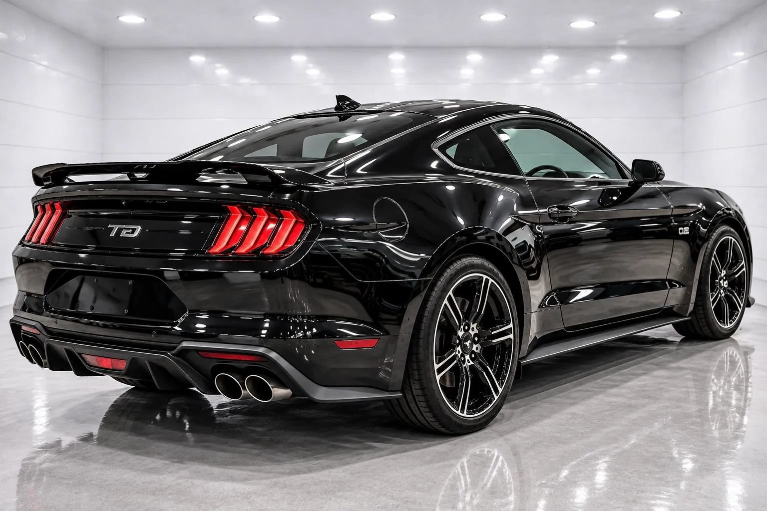 Used 2019 Ford Mustang GT w/ Equipment Group 301A RWD image 5
