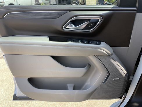 Used 2021 GMC Yukon SLT RWD image 35