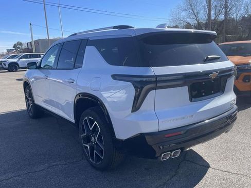 New 2026 Chevrolet Traverse High Country image 5