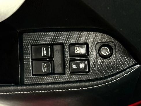 Used 2018 Toyota 86 RWD image 20