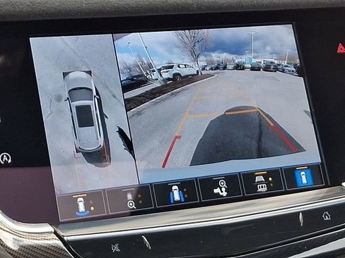 Certified 2025 Cadillac XT6 Premium Luxury w/ Platinum Package image 18