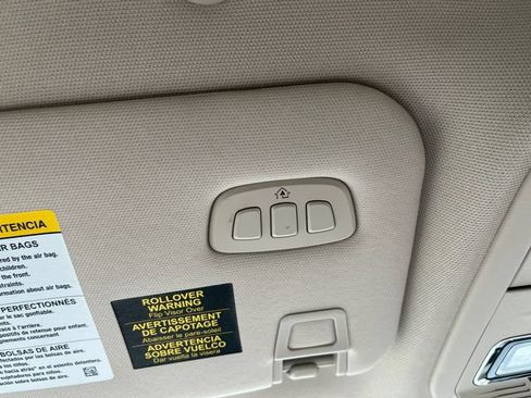 Used 2022 Lincoln Corsair AWD w/ Equipment Group 101A image 23