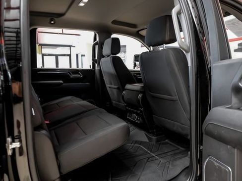 Used 2024 Chevrolet Silverado 3500 LT w/ Convenience Package AWD/4WD image 39