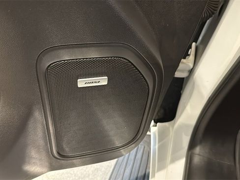 Used 2020 GMC Sierra 1500 SLT w/ SLT Premium Plus Package image 24