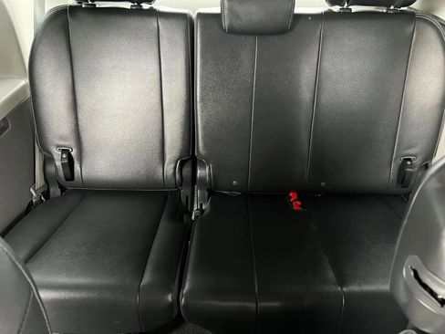 Used 2013 Toyota Sienna SE image 15