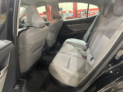 Used 2025 Toyota Camry LE w/ Convenience Package FWD image 42