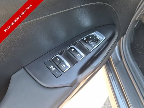 Used 2025 Kia K5 LXS FWD image 9