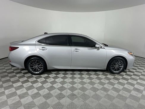 Used 2018 Lexus ES 350 w/ Navigation System Package image 7