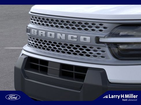 New 2026 Ford Bronco Sport Heritage AWD/4WD image 17