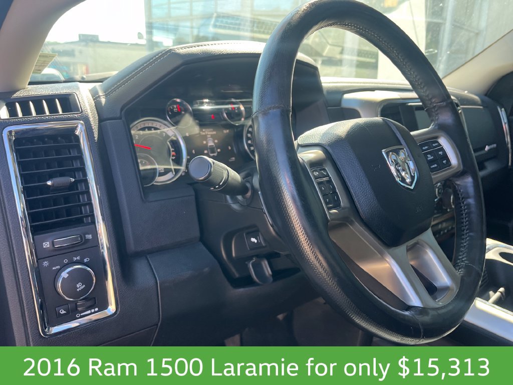 Used 2016 RAM 1500 Laramie w/ Convenience Group AWD/4WD image 34