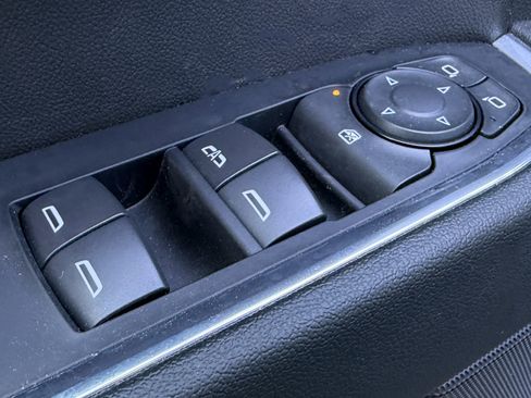 Used 2024 GMC Sierra 1500 Elevation AWD/4WD image 5