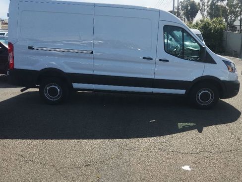 Used 2023 Ford Transit 250 Medium Roof RWD image 19