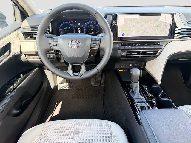 Used 2026 Toyota Camry XLE FWD image 23