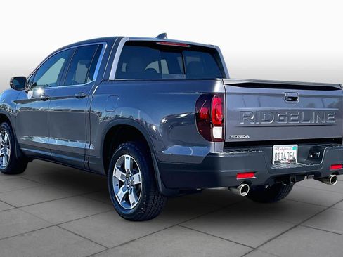 Used 2025 Honda Ridgeline RTL image 11