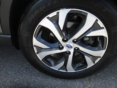 Used 2021 Subaru Outback Limited w/ Popular Package #2 AWD/4WD image 17