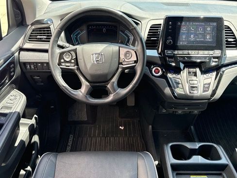Certified 2024 Honda Odyssey Elite image 10