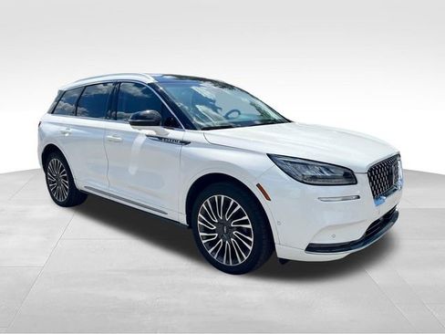 Used 2020 Lincoln Corsair Reserve w/ Equipment Group 201A FWD image 3