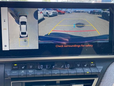 Used 2025 Toyota Camry XLE w/ Premium Plus Package FWD image 10
