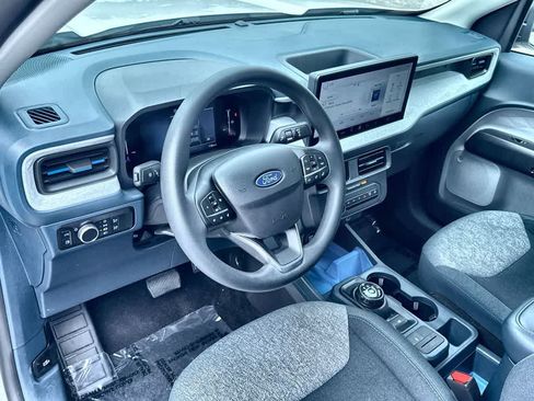Used 2025 Ford Maverick XLT FWD image 13