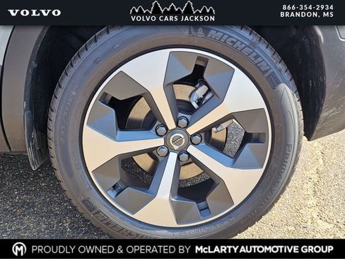 New 2026 Volvo XC40 B4 Plus w/ Protection Package Premier image 28