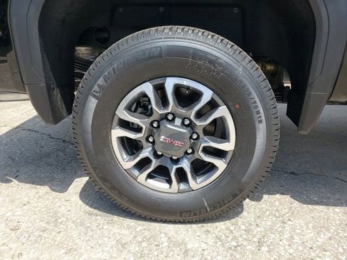 New 2026 GMC Sierra 2500 SLT w/ SLT Convenience Package AWD/4WD image 6