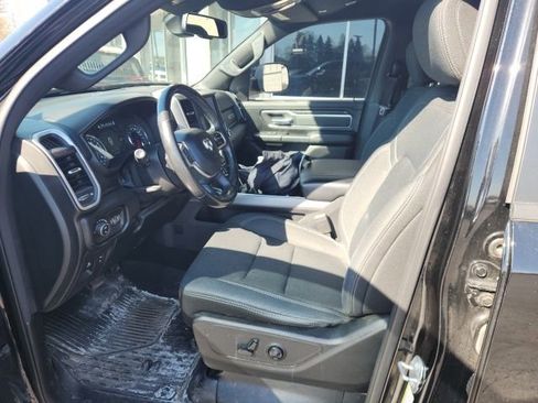 Used 2019 RAM 1500 Big Horn AWD/4WD image 9