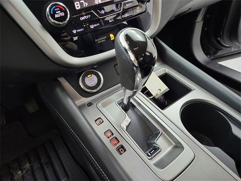 Used 2024 Nissan Murano SV w/ SV Midnight Edition Package image 26