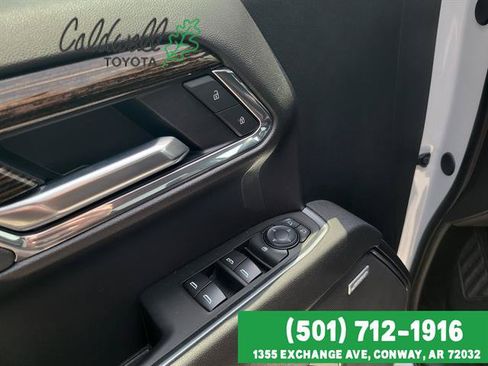 Used 2025 GMC Sierra 1500 Elevation w/ Elevation Premium Package AWD/4WD image 11