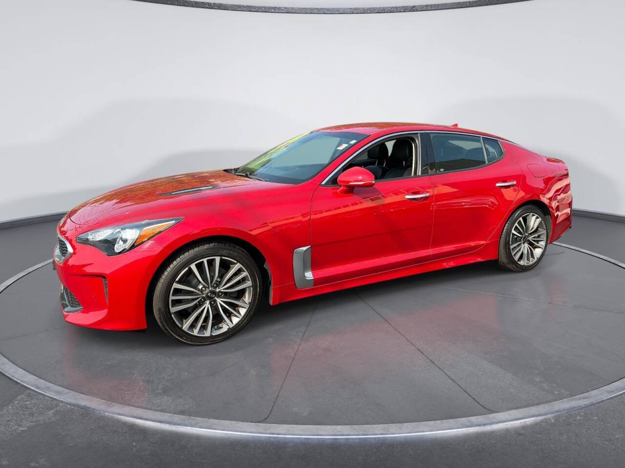Used 2019 Kia Stinger AWD/4WD image 1