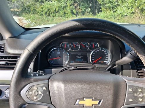 Used 2015 Chevrolet Suburban LT w/ Max Trailering Package image 13