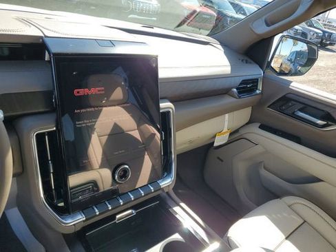 New 2026 GMC Yukon Denali w/ Sun & Power Step Package image 26