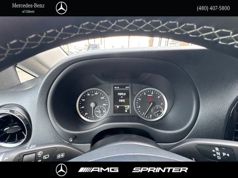Used 2023 Mercedes-Benz Metris Passenger image 24