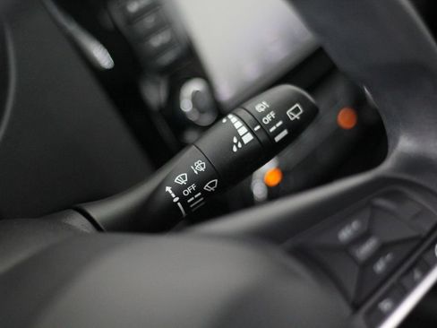 Used 2020 Nissan Rogue Sport S FWD image 15
